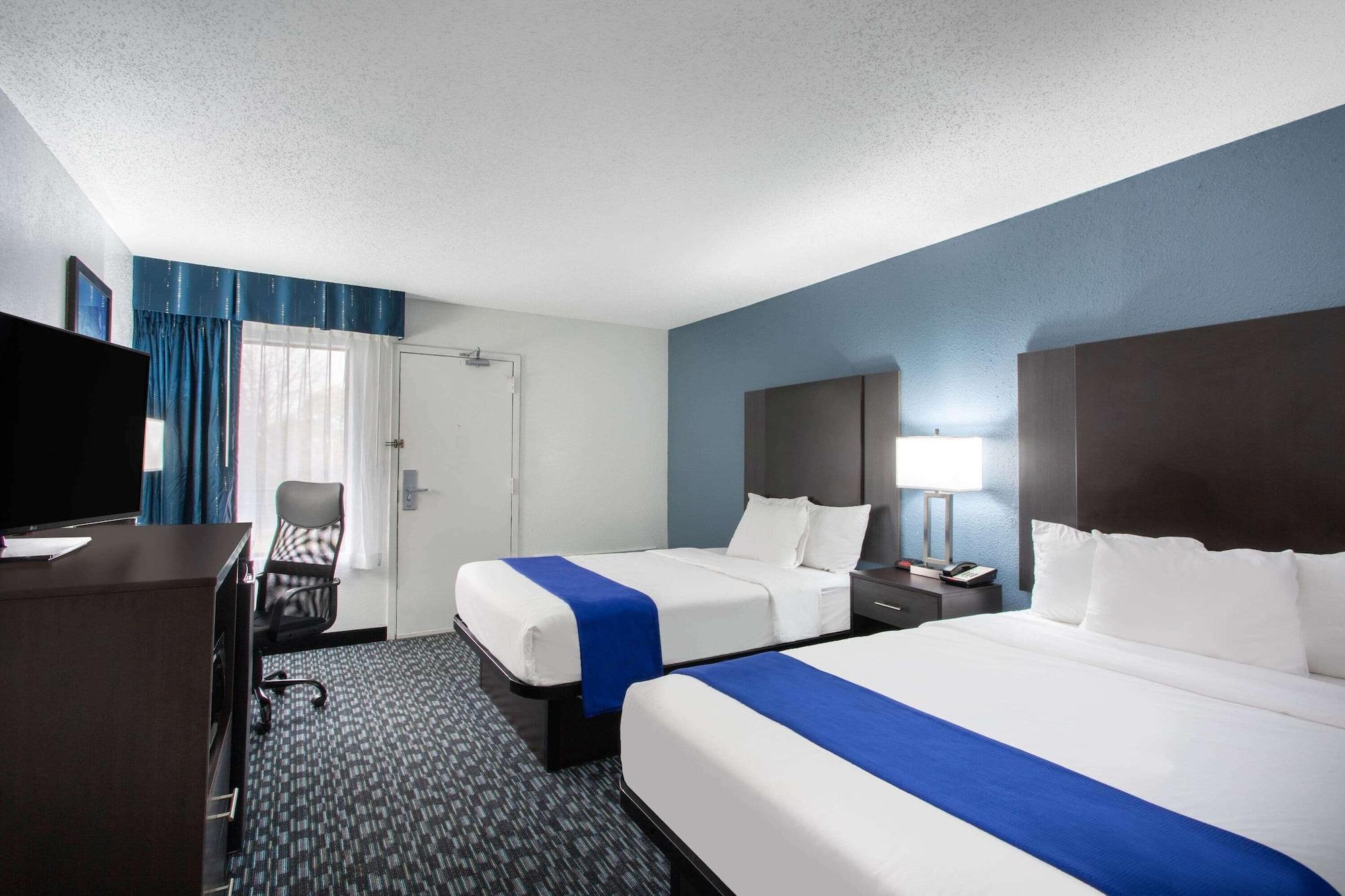 Baymont By Wyndham Charlotte University Εξωτερικό φωτογραφία