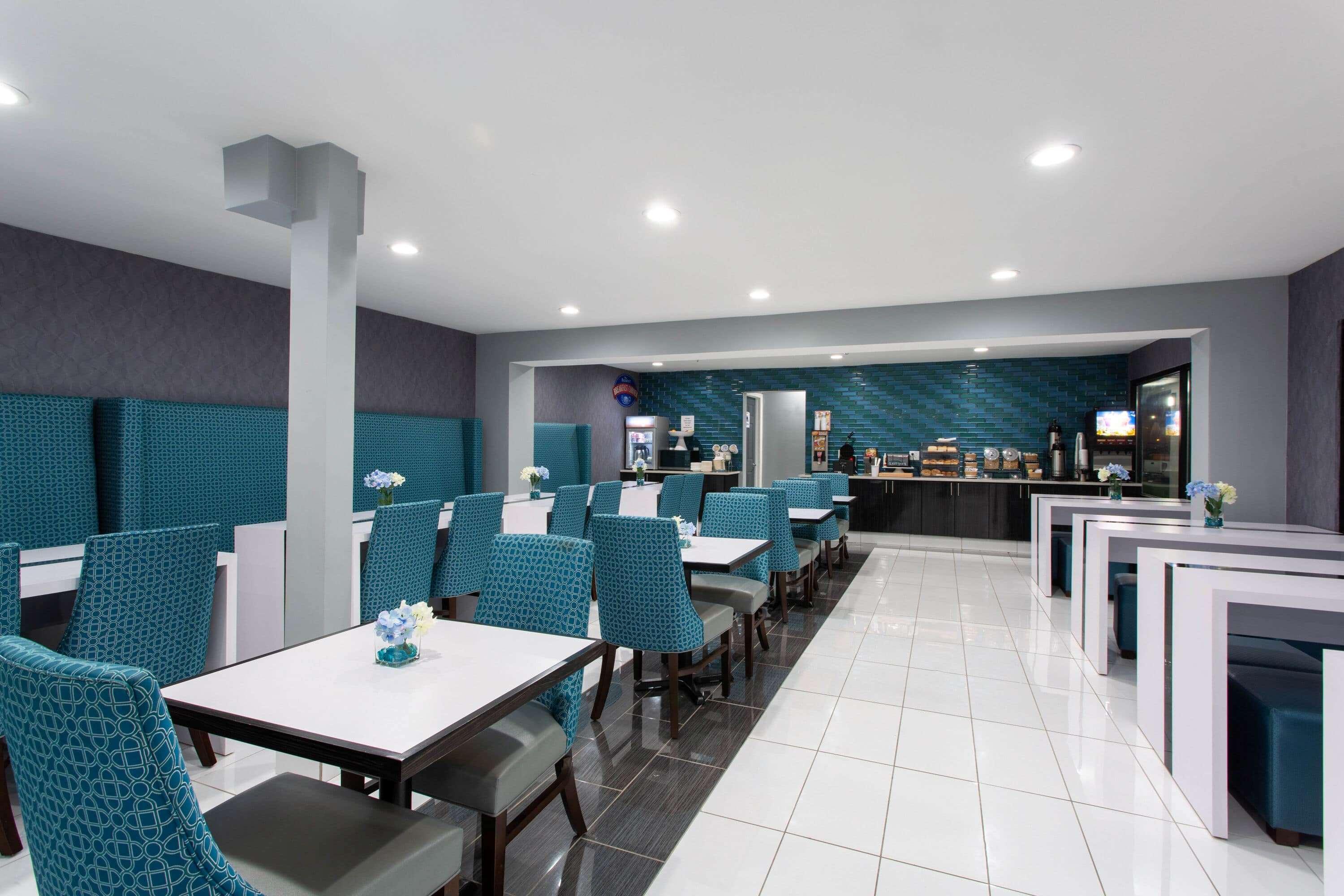 Baymont By Wyndham Charlotte University Εξωτερικό φωτογραφία