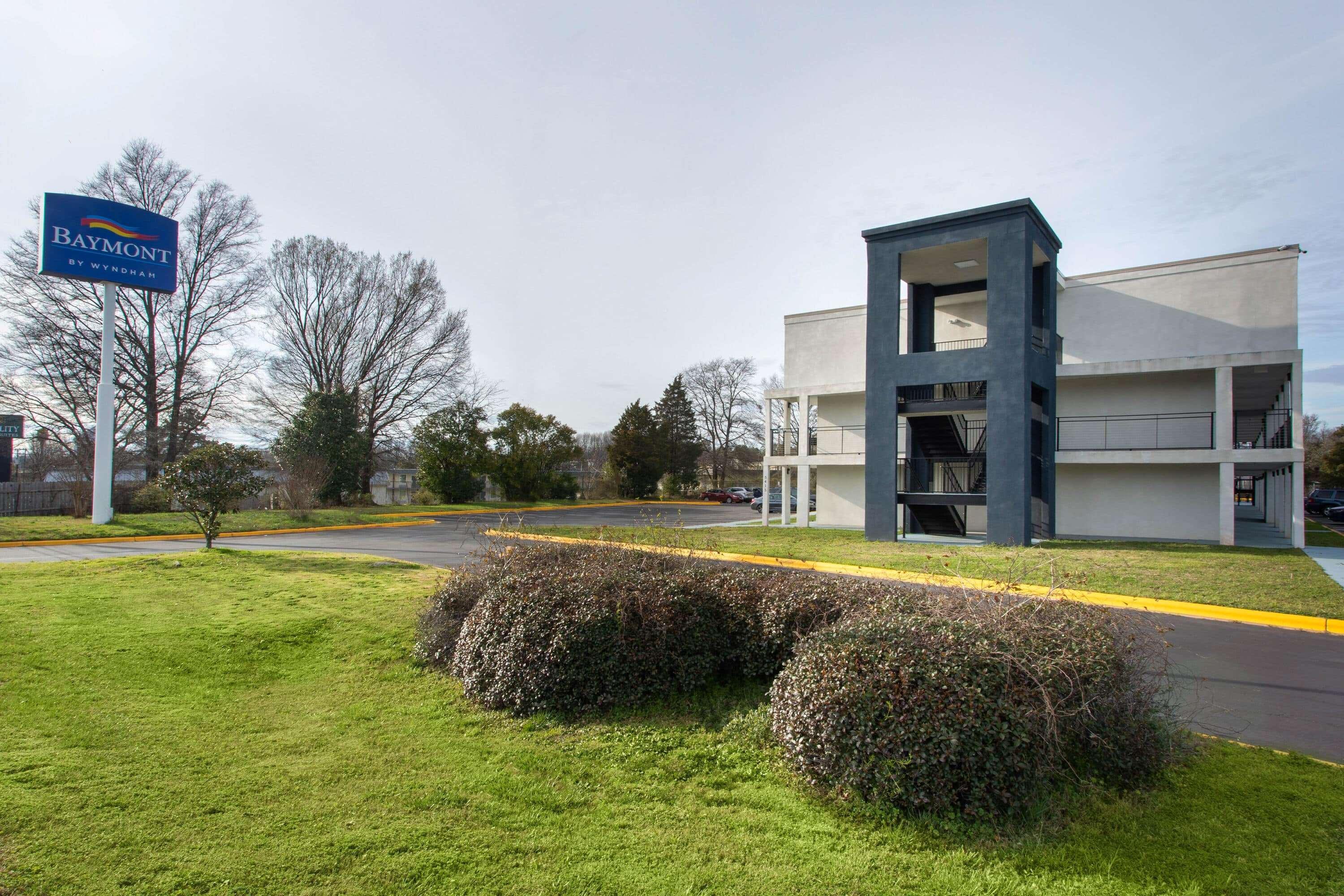 Baymont By Wyndham Charlotte University Εξωτερικό φωτογραφία